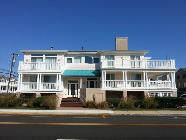 Front entrance 