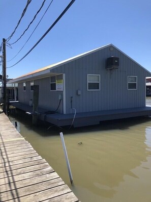 Back Side Walking to Houseboat from Parking area