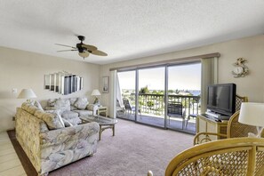 Spacious Living Room with Queen Sleeper Sofa