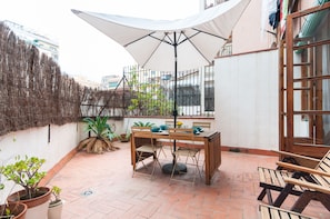 Another view of the terrace