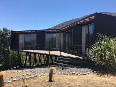 Hogar y vino en el hermoso valle de Casablanca