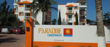 Welcome to Paradise!