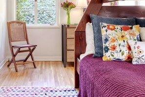 Second bedroom: twin over full bunk