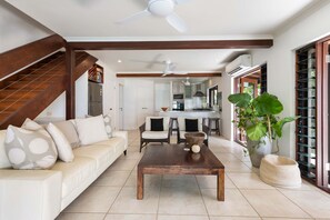 lounge room with TV