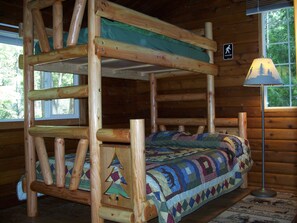 2 of the bedrooms have twin full bunks, Queen in the 3rd