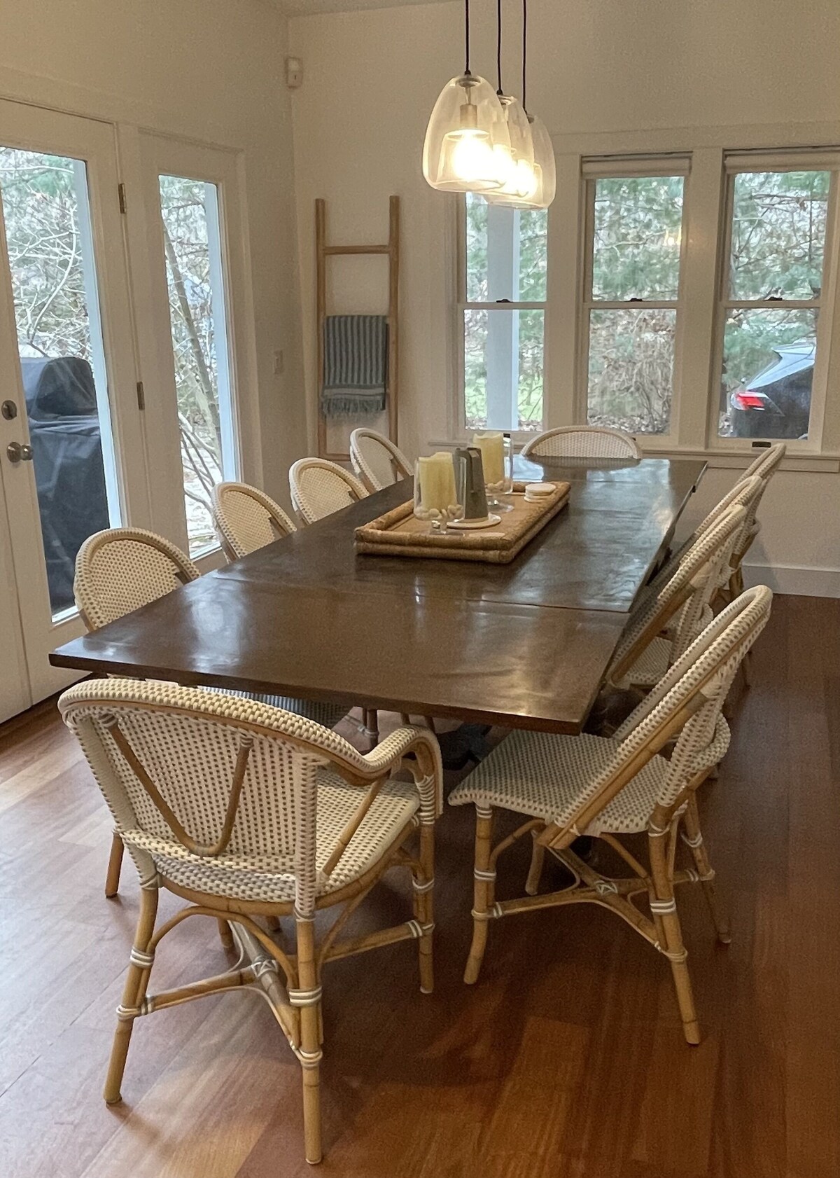 4 Bed/3.5 Bath, Spacious, East Hampton Home – ideal friends & family gathering