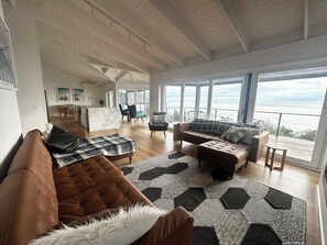 Open Plan Living At Its Best