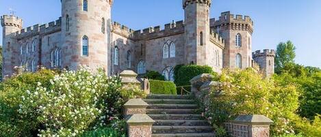 Cholmondeley Castle - Gardens open  to the public. (5 minute drive)