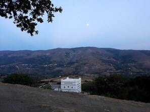 Full moon rise!