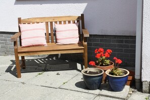 Front garden area