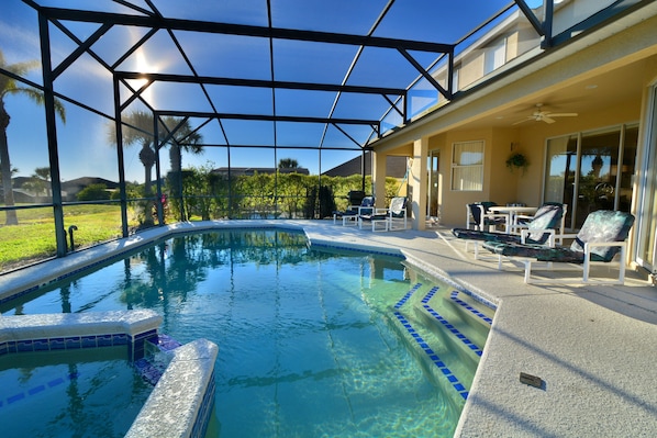 South-facing pool/spa with fountain and mood light