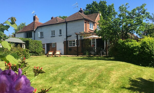 Large private back garden