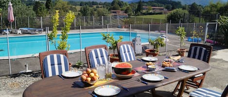 Lunch on the terrasse