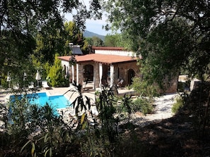 Villa Amara with private pool and beautiful view over the nature and mountain