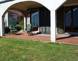 veranda