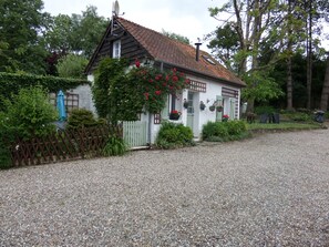 cottage 2024 after our storm in winter 2023