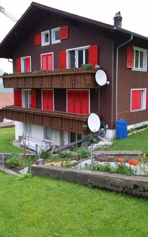 Picture 3