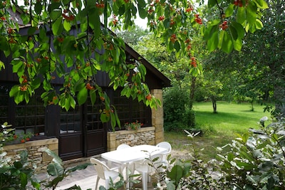 Gîte 2 pers. avec piscine à Saint Cyprien, en plein coeur du Périgord noir