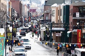 Snow and ski sports