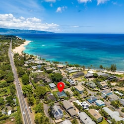 Prime location on beachside and across the street from Ted's Bakery
