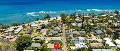 Located one block from Sunset Beach and Backyards Beach