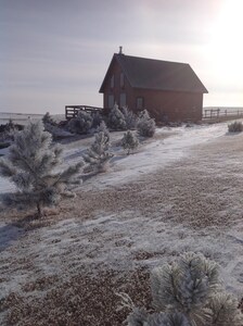 Cozy with great views of prairie