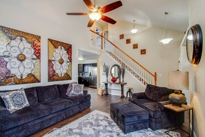 Main level living room