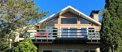 A-frame home overlooking beautiful Lake of the Woods.