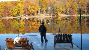 FISH on our DEEP WATER DOCK.Dock In from April to mid November Kayaks ALL months