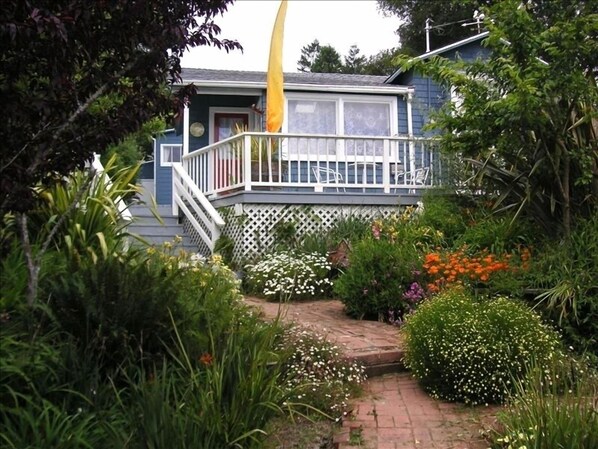 Wonderful house surrounded by decks and beautiful gardens