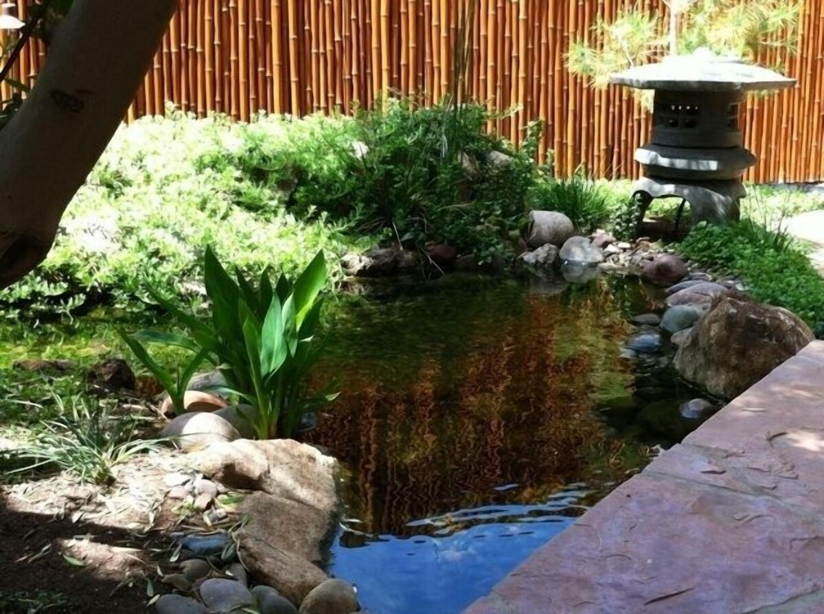 Casita With Zen Garden Courtyard