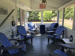 Screened in porch