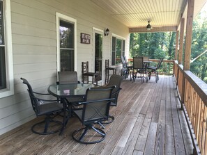 Large front deck with seating for 14.