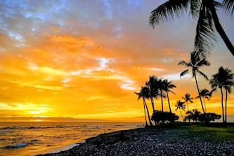 OHANA means FAMILY! Stay at the beautiful Ohana Beach Retreat in Keauhou!