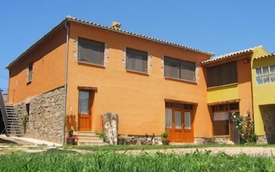 Self catering Les Farreras for 7 people