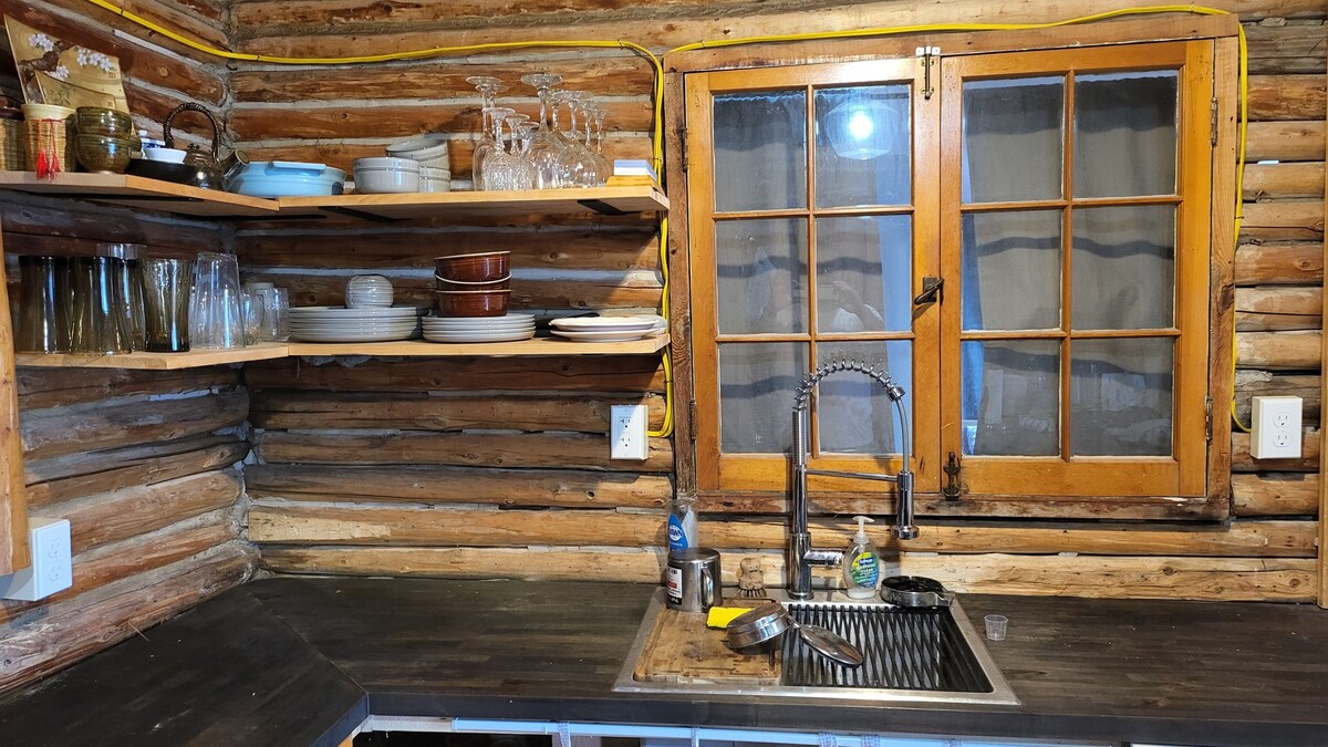 Okiwayway’s Bungalow [formerly Betula Cabin] renovated waterfront rustic cabin