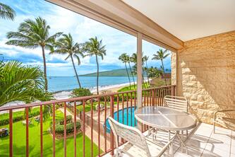 KBR #302 - 2 Bedroom/2 Bath Ocean Front Upgraded Condo on Sugar Beach!