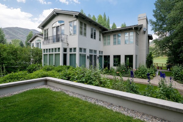 Located on quiet Fairway Road on 16th fairway of Sun Valley's Trail Creek course
