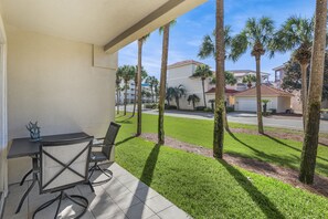Patio with Table & Chairs
