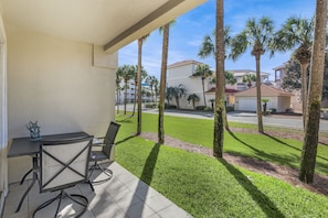 Patio with Table & Chairs