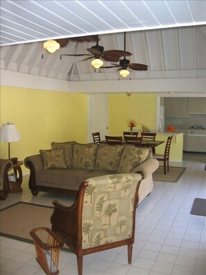 Great room with full kitchen and full bathroom (optional Queen Bed)