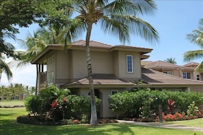 Private, quiet end unit with golf course views