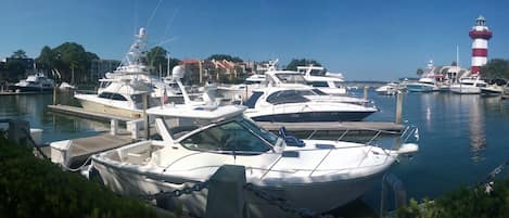 Harbour Town Marina