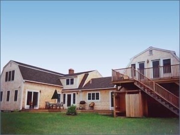 Back yard with wrap deck and privacy