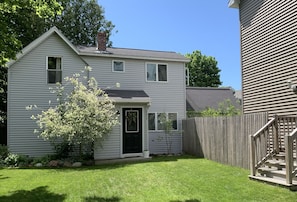 Chickadee Cottage is adjacent to the owner's cottage.