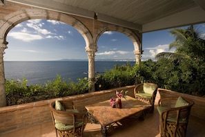 Sitting Area in Vida Alta at Casa Tres Vidas