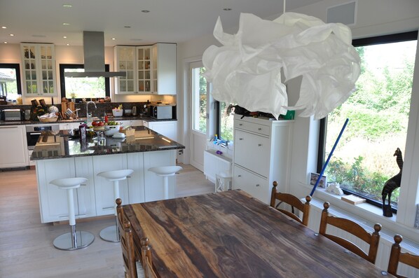 Open kitchen with large kitchen island