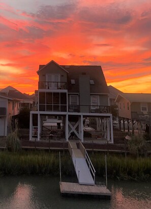 Sunset at Sunset Beach - simply gorgeous!