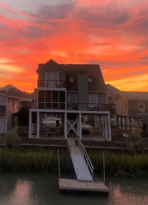 Sunset at Sunset Beach - simply gorgeous!