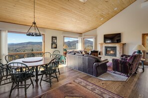 Chaparral living room and dining room